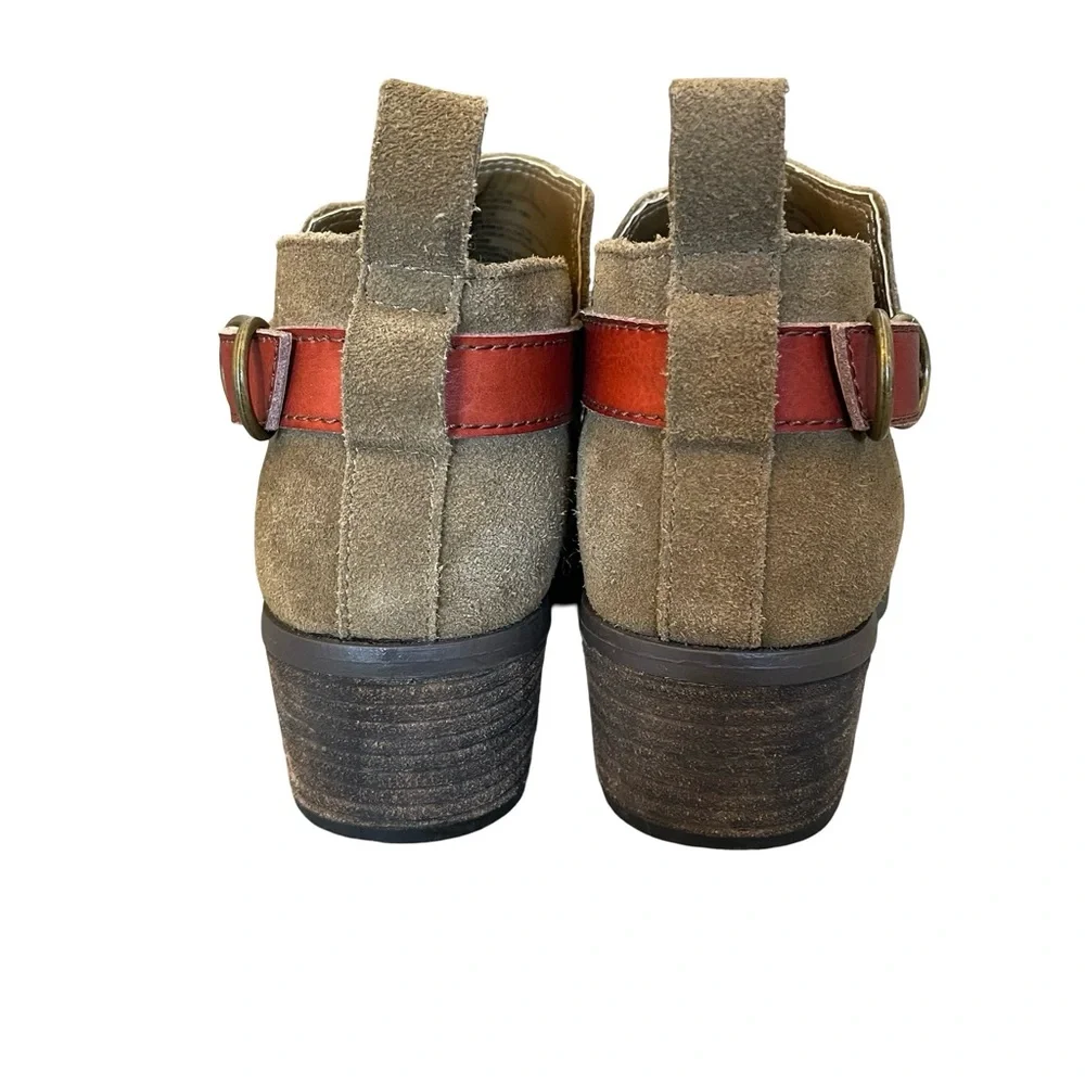 American Eagle Outfitters Tan Ankle Boots with Red Strap